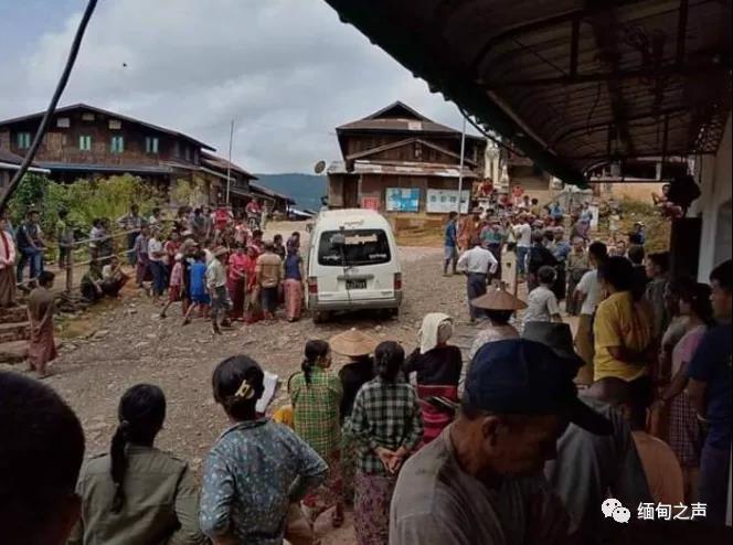 缅北3位村民误踩地雷被炸，女子伤势严重