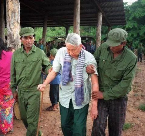 柬埔寨的波尔布特只活了73岁