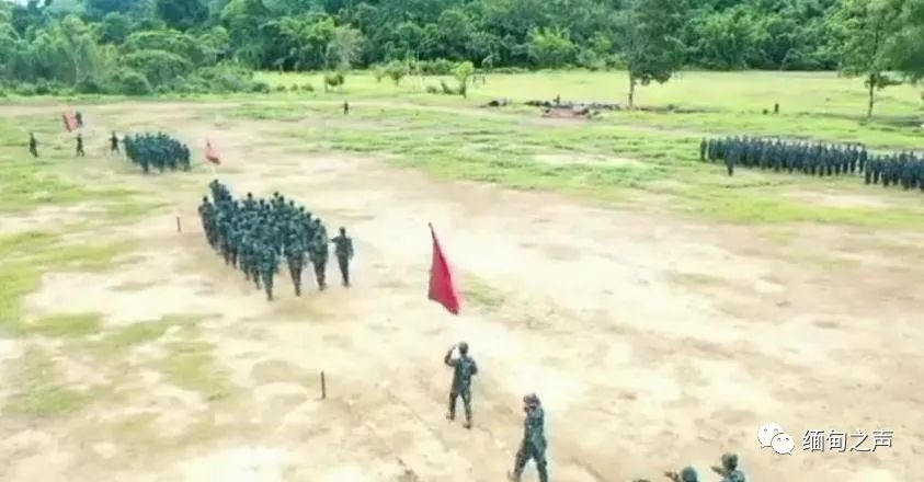 缅甸人民国防军首支部队训练完成，一民武宣布加入