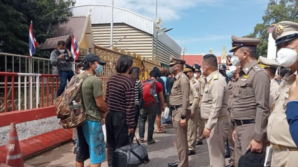 偷渡至柬埔寨非法务工，近70名泰国人被遣返！
