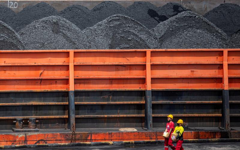 菲能源部长吁印尼 解除煤炭出口禁令