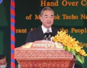 王毅外长：柬埔寨人民是对中国最友好的人民
