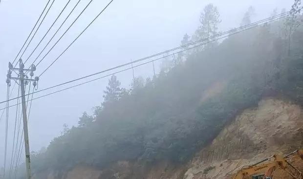 缅甸克钦邦一矿区发生滑坡塌方事故多人失踪