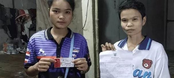柬埔寨女子在泰国买彩票中1200万