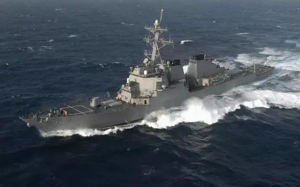 美军舰流窜南海力挺马科斯美国不敢向中国开火