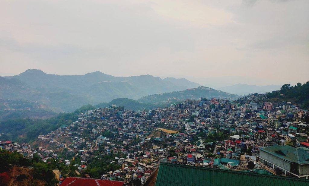 超过1.5万缅甸人逃到疫情严峻的印度，他们生活得怎么样？