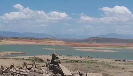 菲律宾大坝干涸 300年古镇遗址重现天日