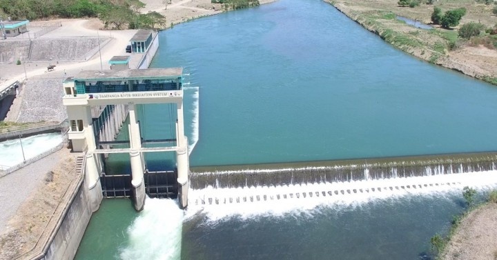 菲律宾总统促建造高坝来解决水问题